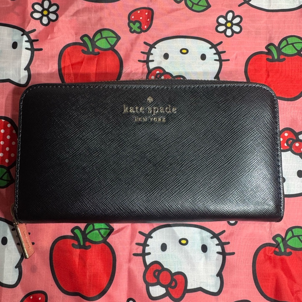 kate spade Black Saffiano Zip Wallet with Gold Logo